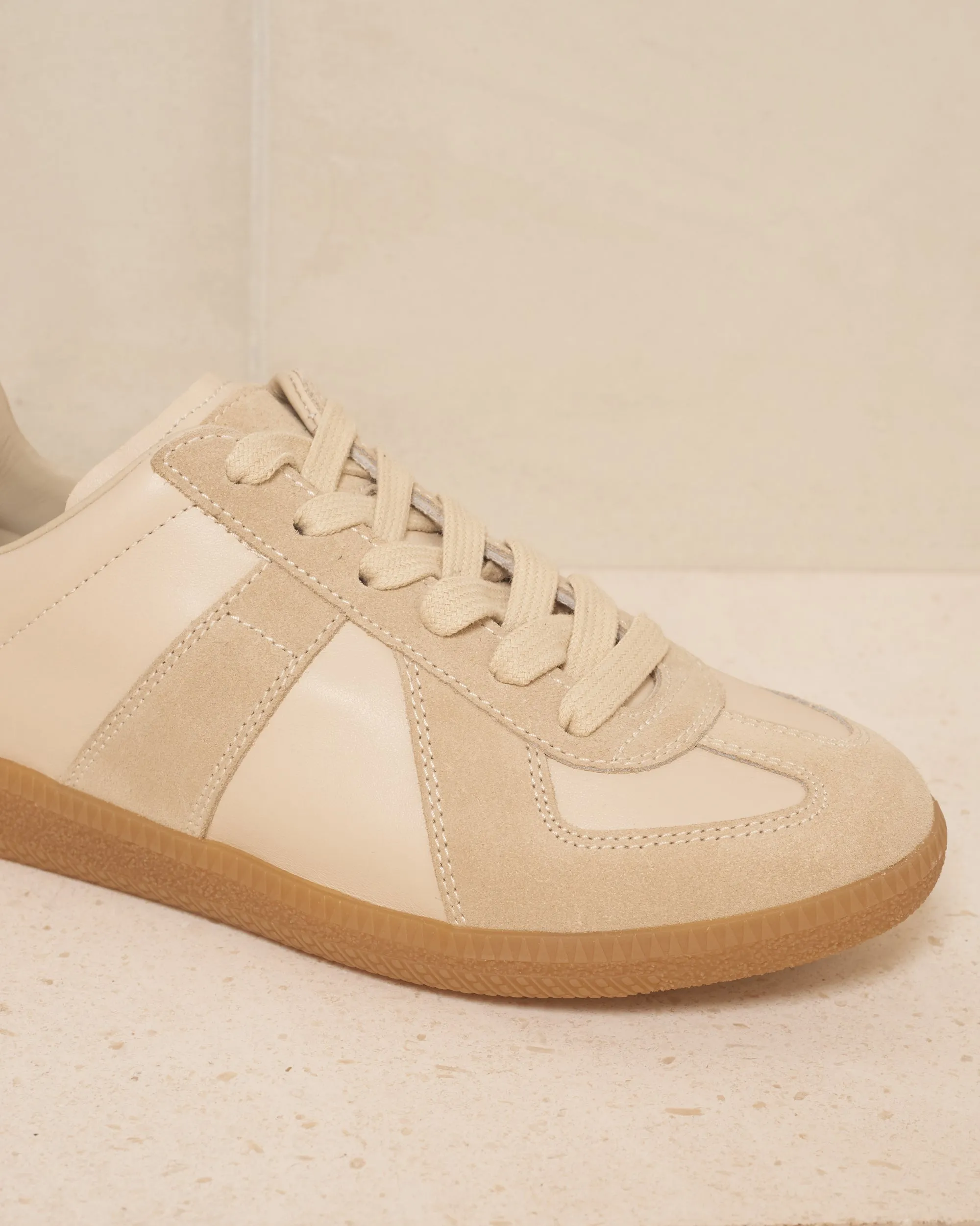 Beige Replica Sneaker