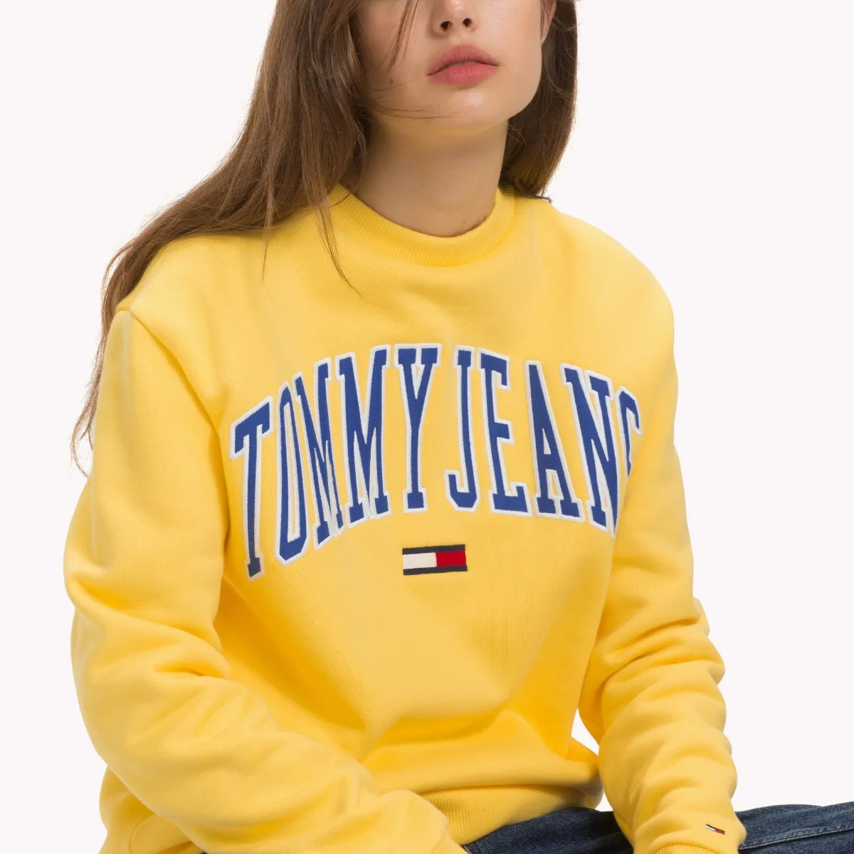 Gold Tommy Classics Logo Sweatshirt | Sweatshirts & Hoodies | Tommy Hilfiger