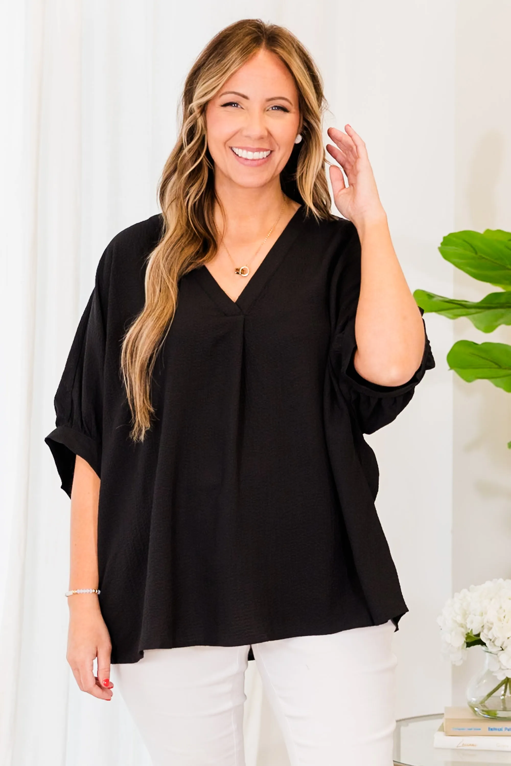 Social Scene Top, Black