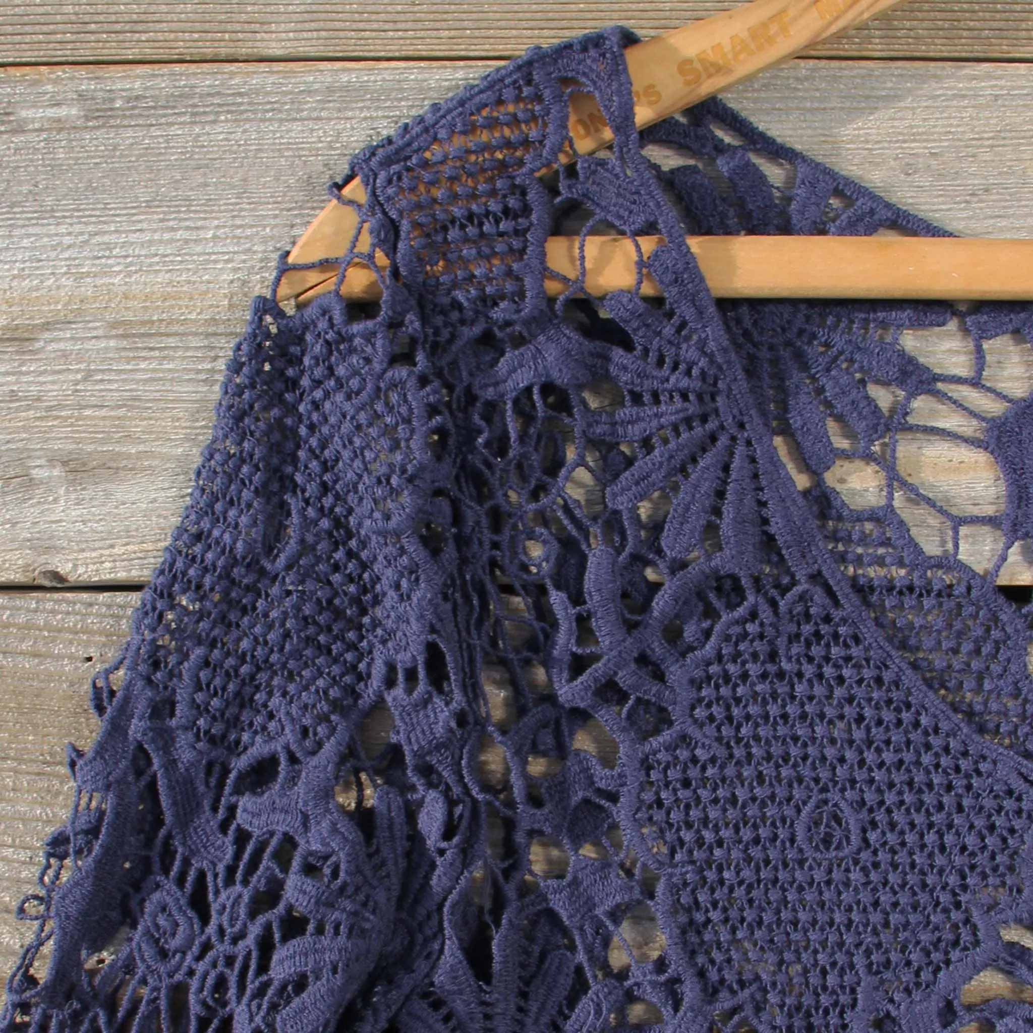 Winterly Lace Blouse in Navy